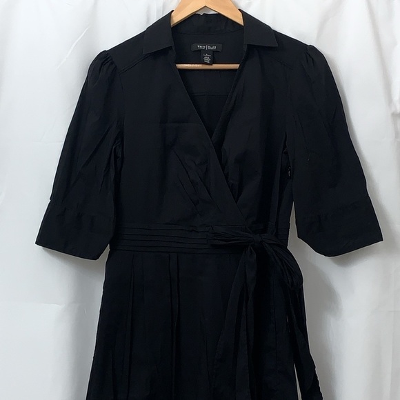 Women’s White House Black Market Faux Wrap Black Dress Size 8 EUC - Picture 3 of 8